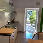 Terrace Apartment *
