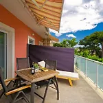 Apartment Terrace *